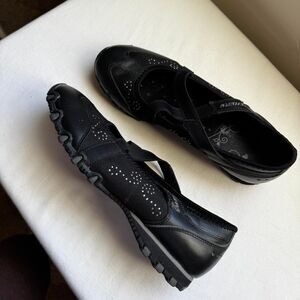 Y2K Skechers Black Leather Strappy Mary Jane Flats Size 7